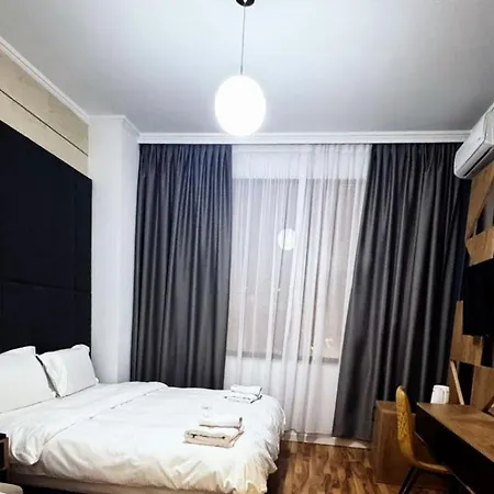 Comfort 4* تيرانا