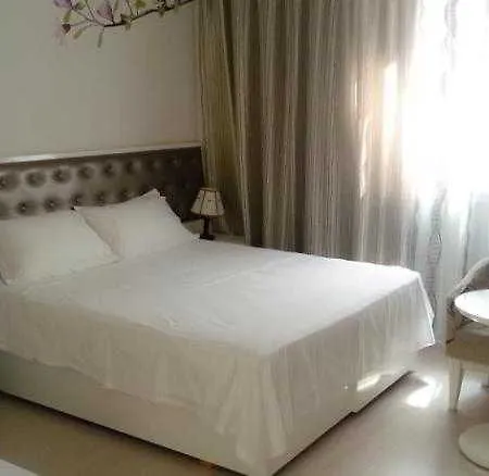Comfort Hotell Tirana