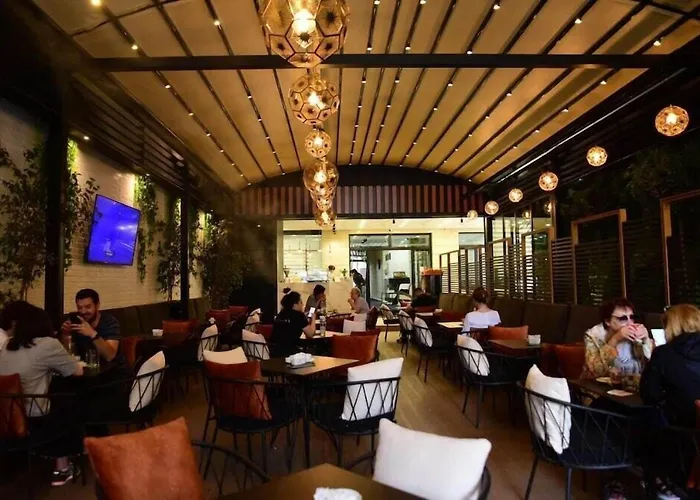 فندق Comfort Center 4*