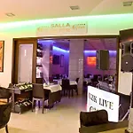 Comfort Center Hotel 4*