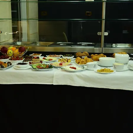 Comfort Hotel 4*