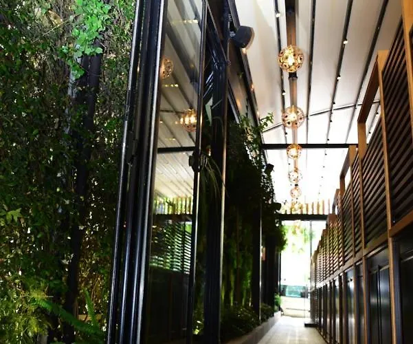 Comfort Center Hotel 4*