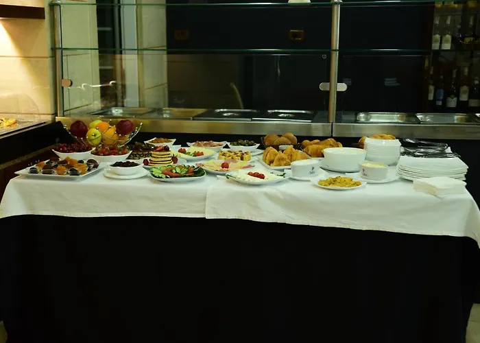 Comfort Center Hotel 4*