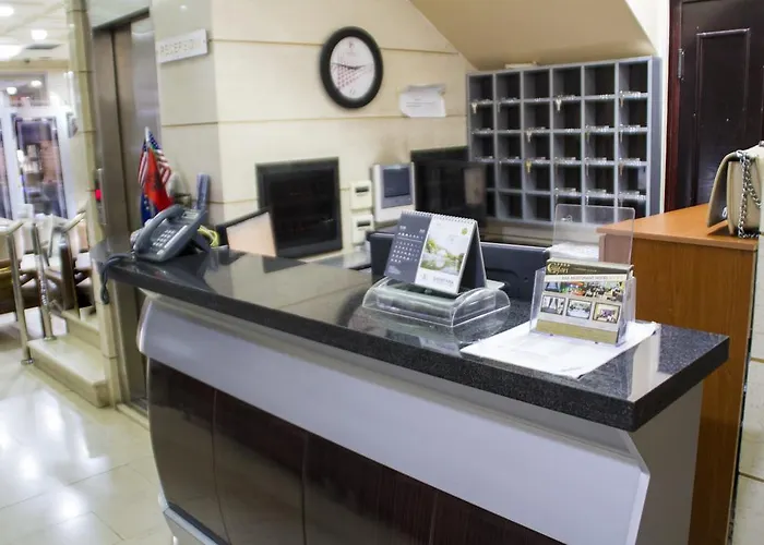 Comfort Center טיראנה