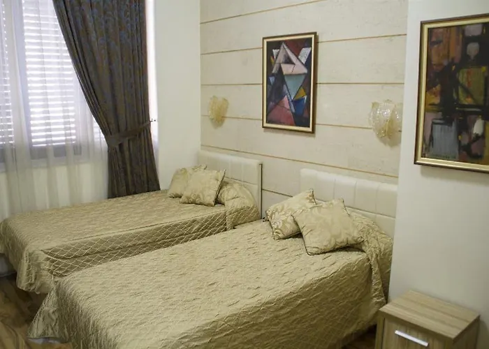 Comfort Center Hotel