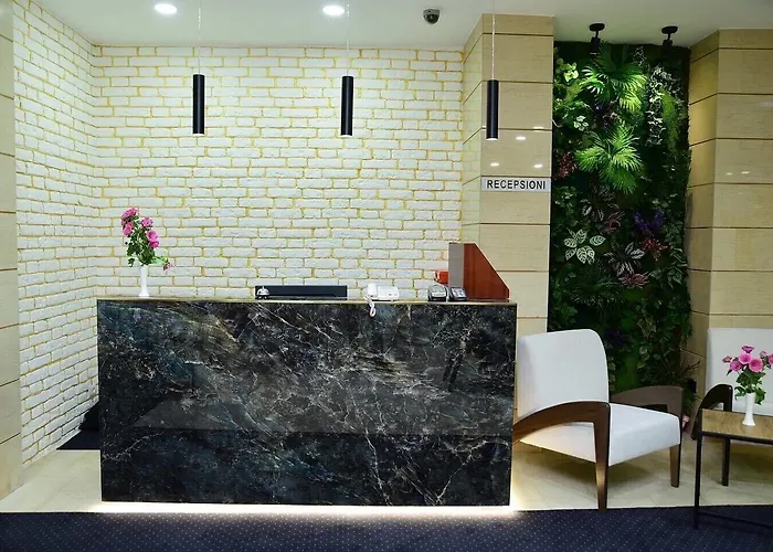 Comfort Center Hotel Tirana