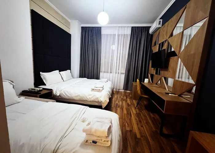 Comfort Center Szálloda Tirana