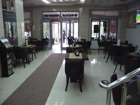 Comfort Center Hotel