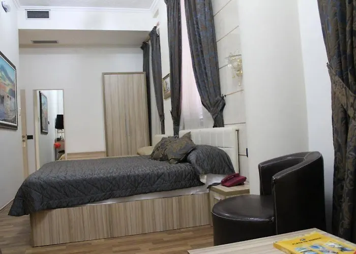 מלון Comfort Center